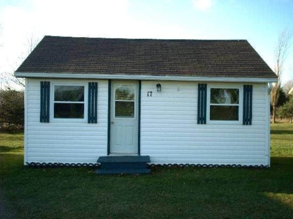 Summerside Motel & Cottages